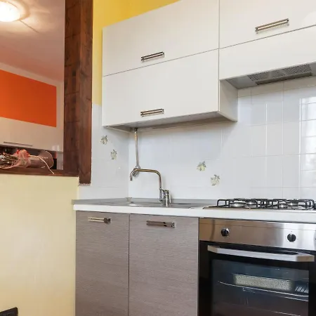 Semesterbostad Warm In Near River Castelletto sopra Ticino